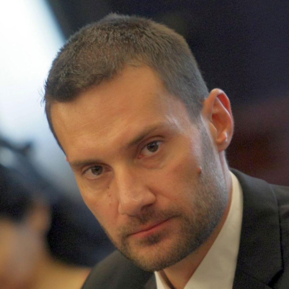 Изпълнителният директор на БДЖ Йордан Недев обяви, че съкращенията започват веднага
