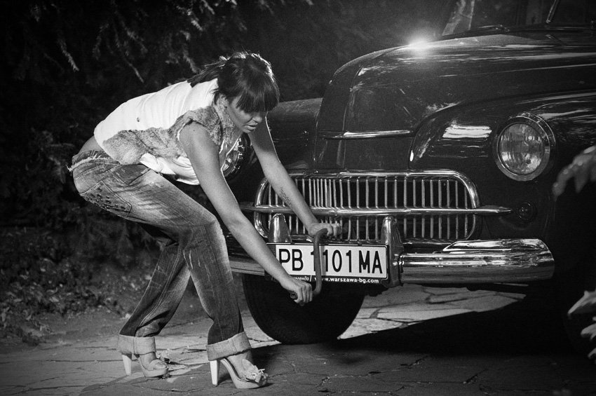 Николета стана секси монтьор в нова фотосесия