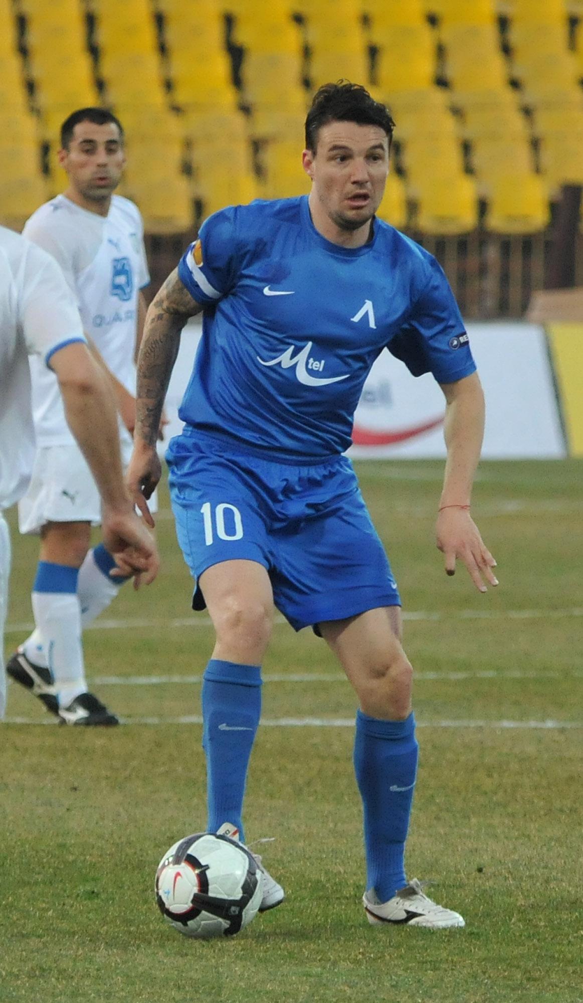 Левски направи 2:2 с шампиона на Полша