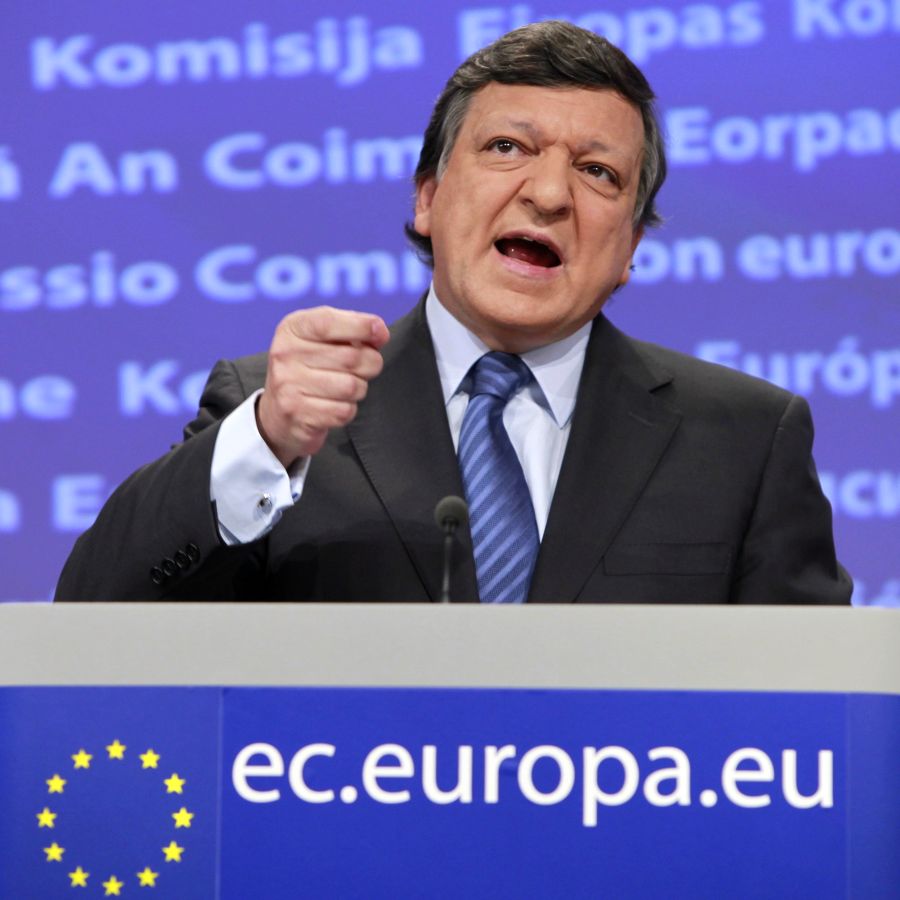 Барозу ще предложи да се въведат наказания за финансовите играчи