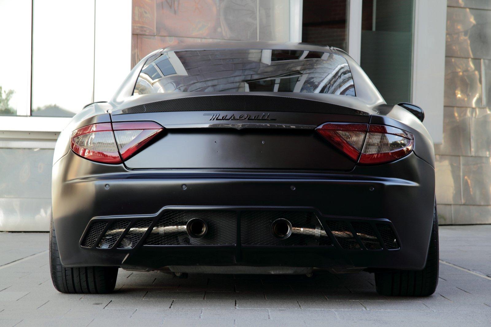 Maserati Gran Turismo S - черен като нощта
