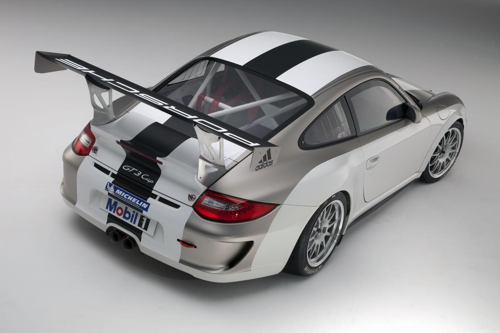 Porsche показа новата бегачка 911 GT3 Cup