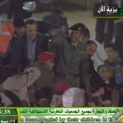 Загинал втори син на Муамар Кадафи. Триполи отрече