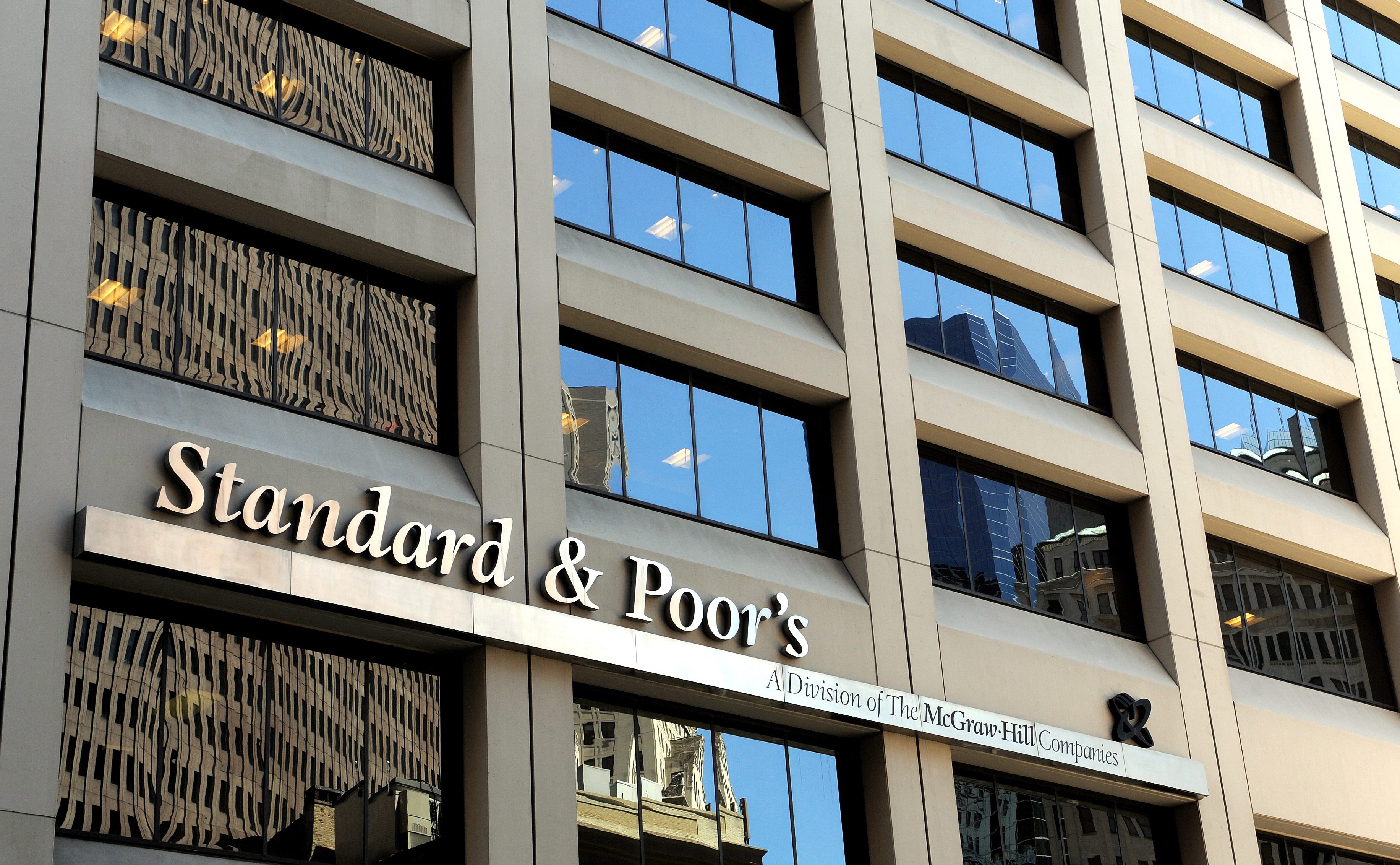 Standard & Poor's: КТБ е изолиран случай за БГ банките
