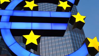 ЕЦБ остава твърда в досегашнага си политика