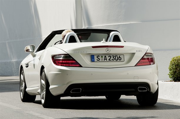 Mercedes пуска първия дизелов SLK Roadster