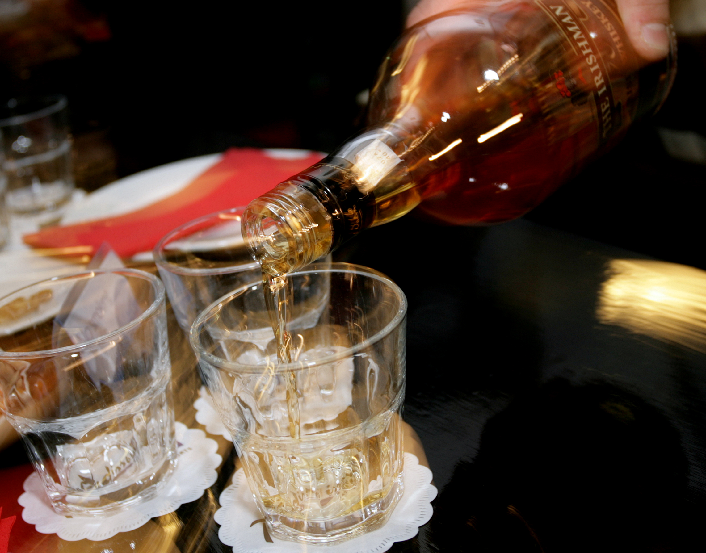 Расте броят на възрастните жени с проблеми с алкохола