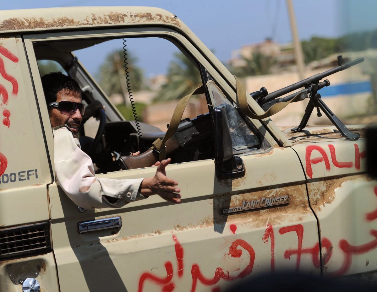 Вчера бунтовниците взеха надмощие в южната част на Триполи