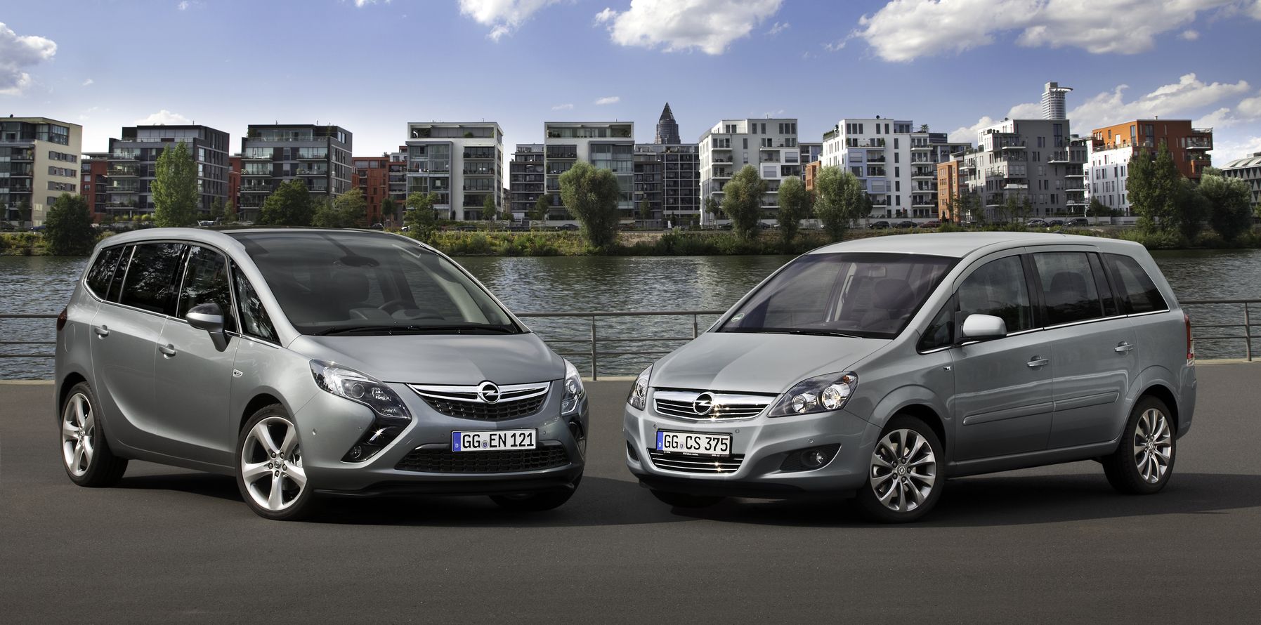 Opel представи новата Zafira предпремиерно