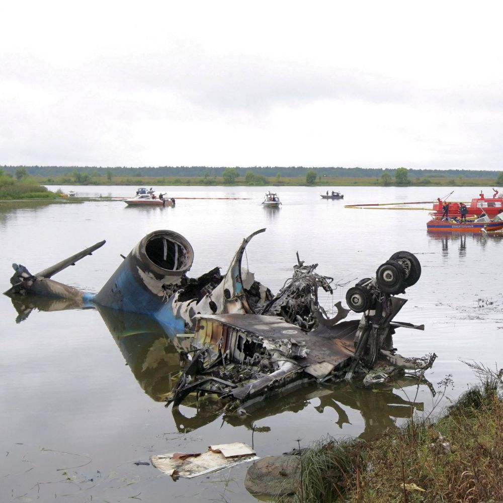 Грешка на екипажа е причинила разбиването на самолета край Ярославл