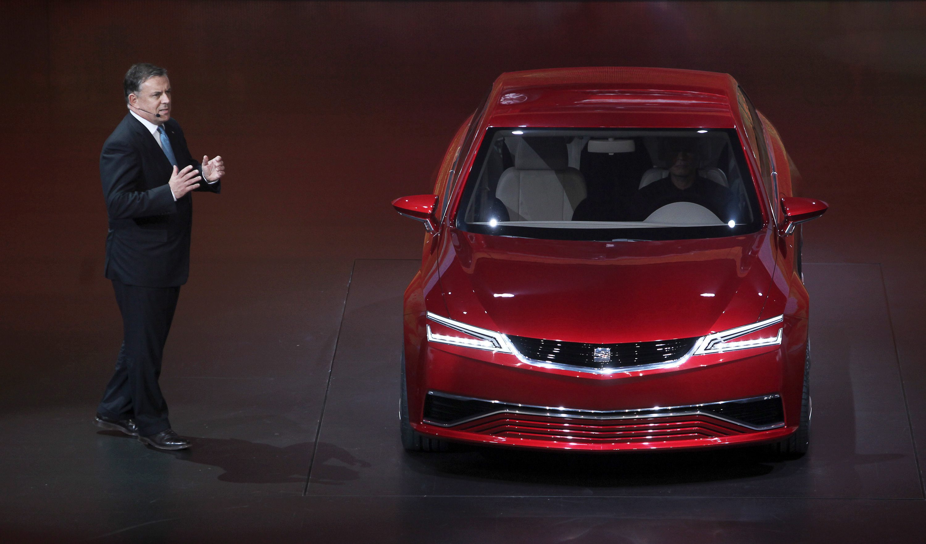 SEAT показа прототип на нов седан