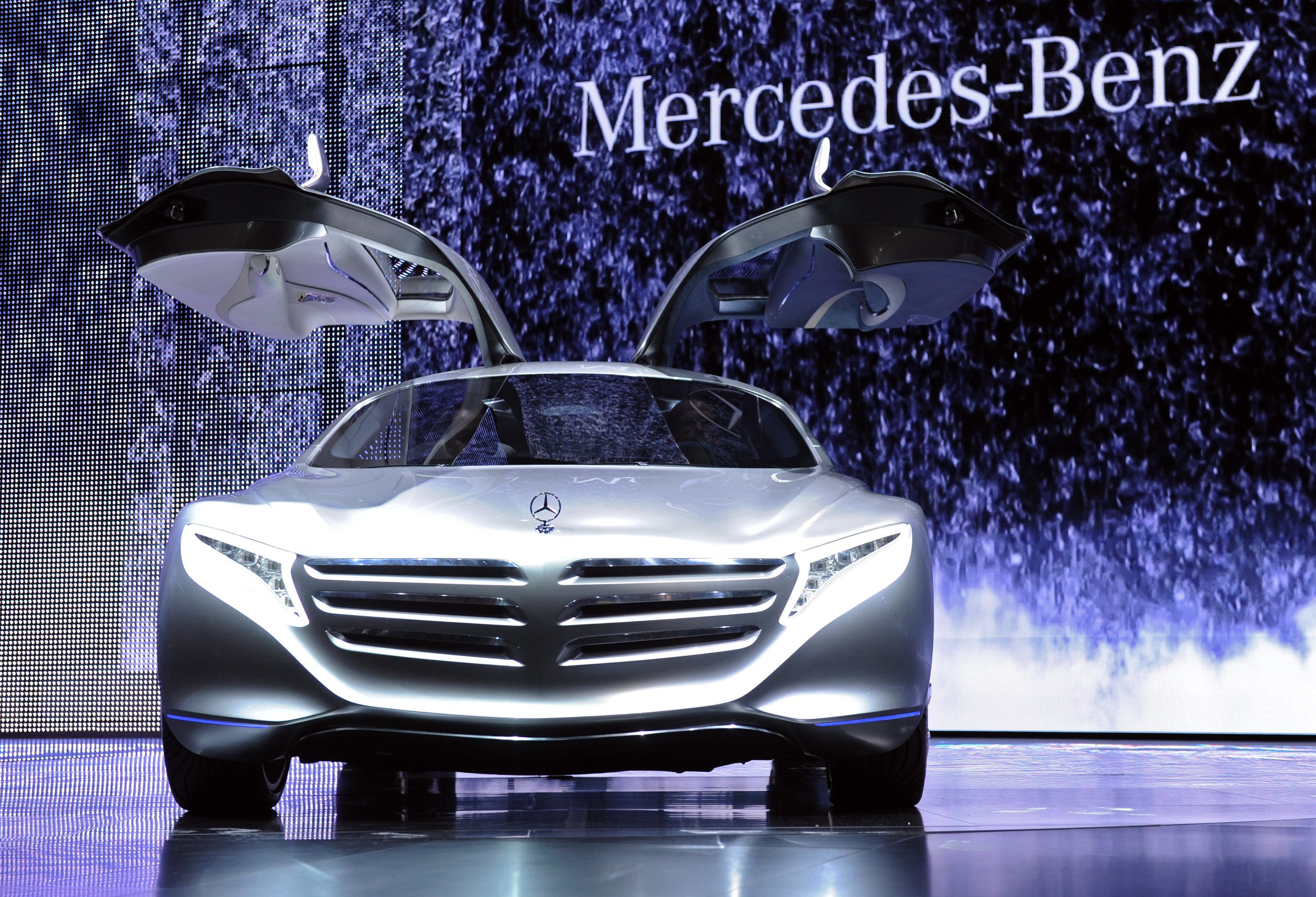 F-125 е интересна концепция от Мercedes-Benz