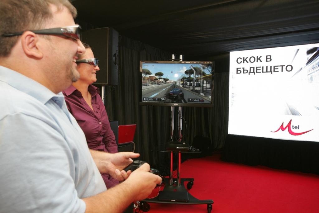 Репортери от български медии се състезаваха в 3D онлайн турнир през мобилна мрежа