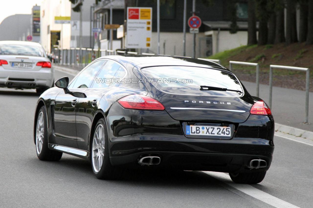 Porsche подготвя фейслифт на Panamera