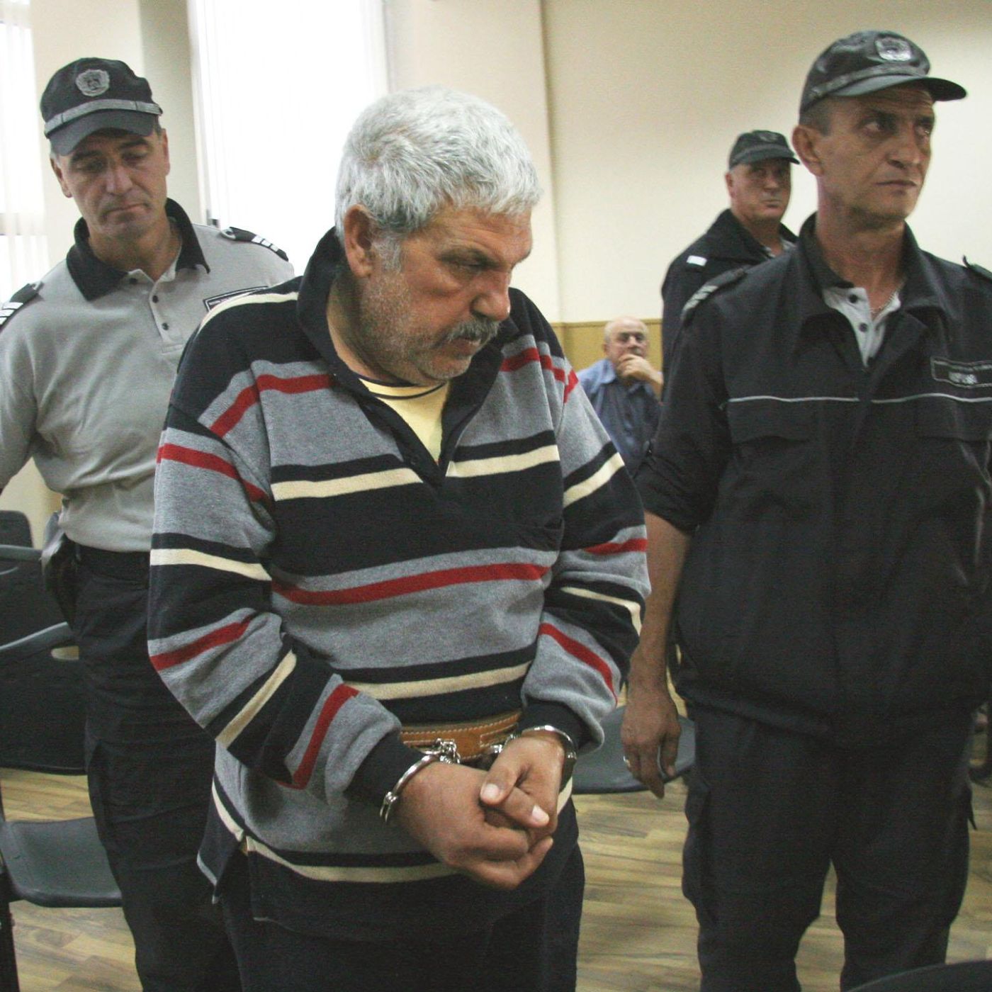 55-годишният Симеон Йосифов остава за постоянно в ареста