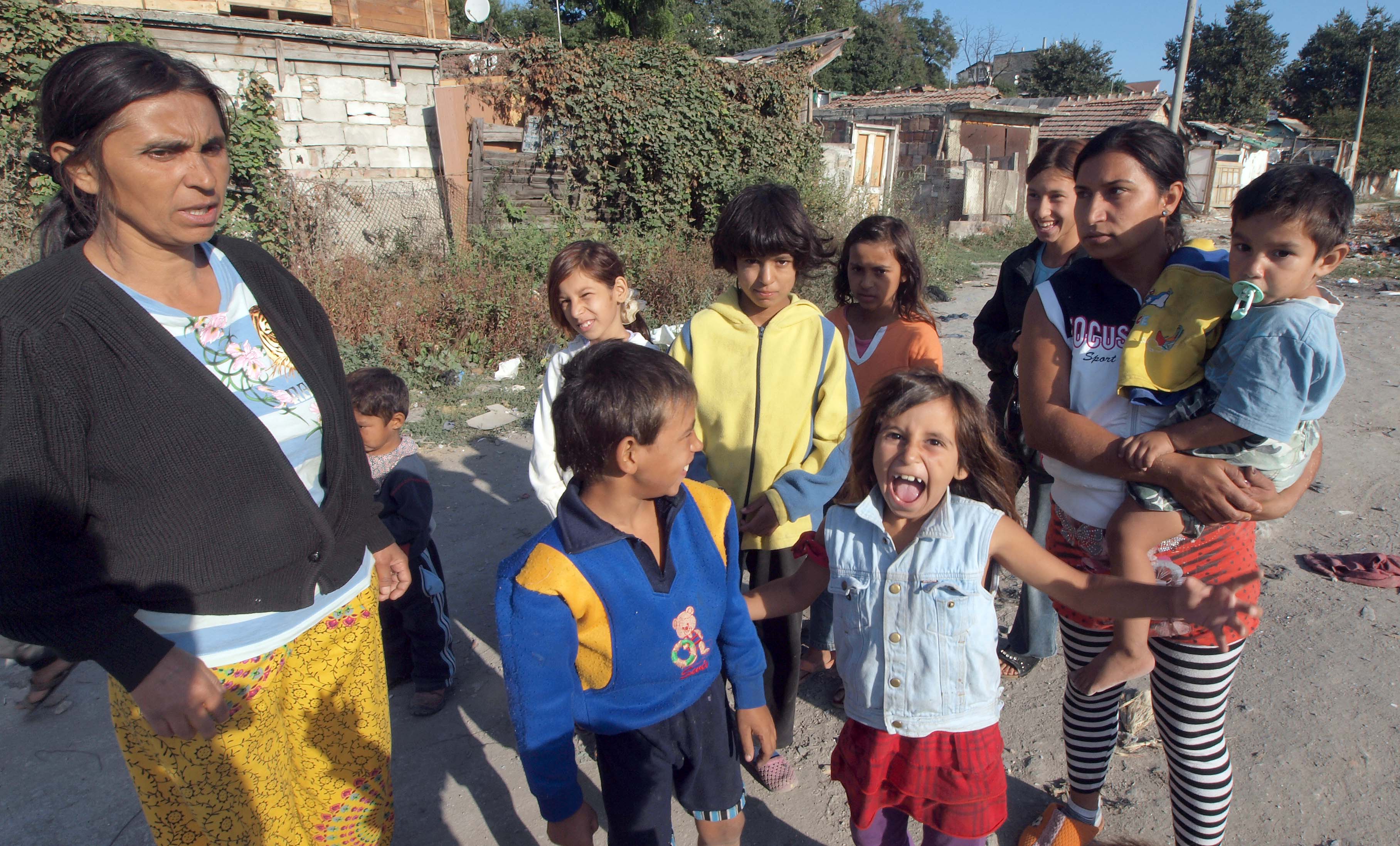 САЩ ни критикуват за ромите, затворите и медиите