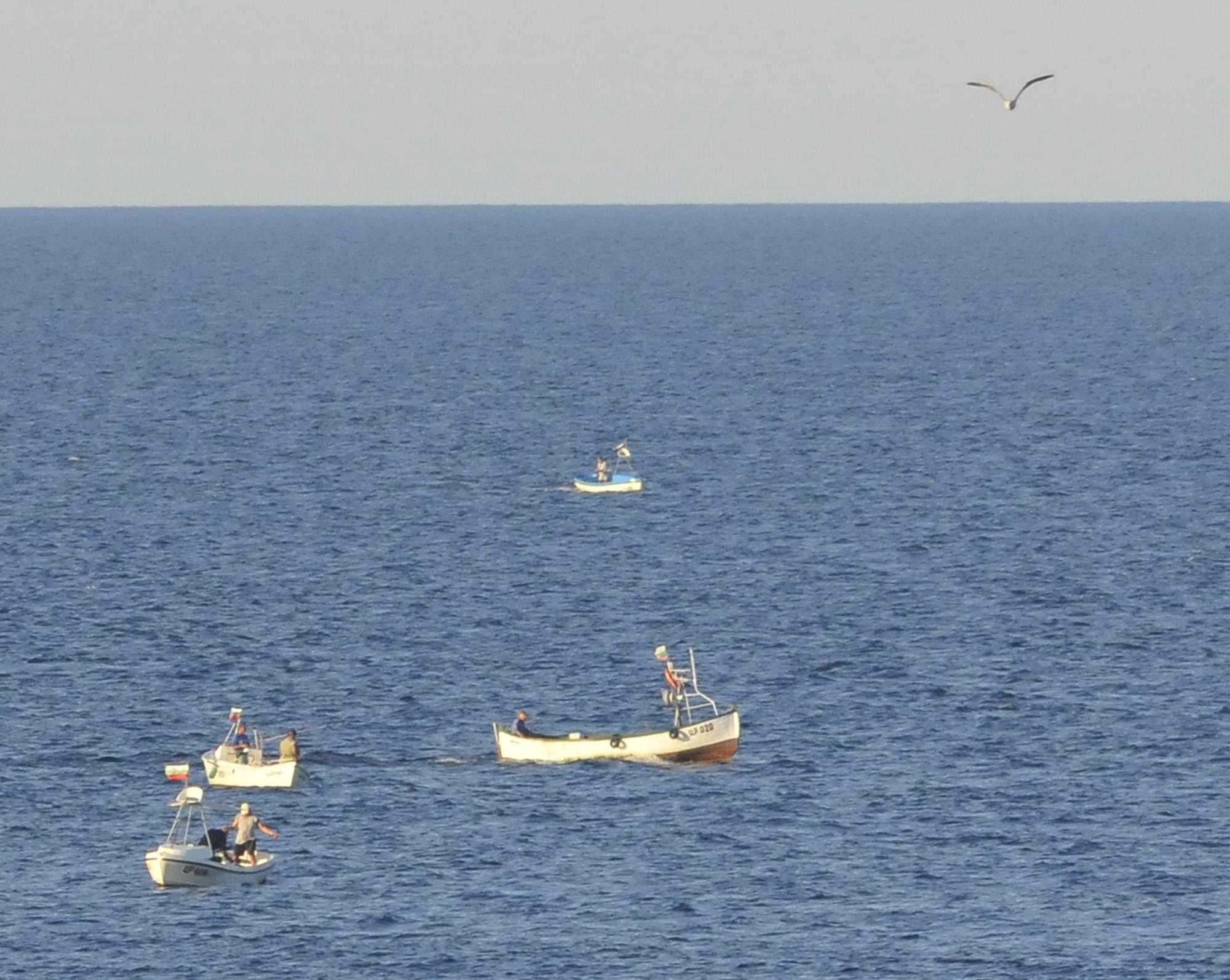 Рибари излизат на протест. Плашат с гражданско неподчинение