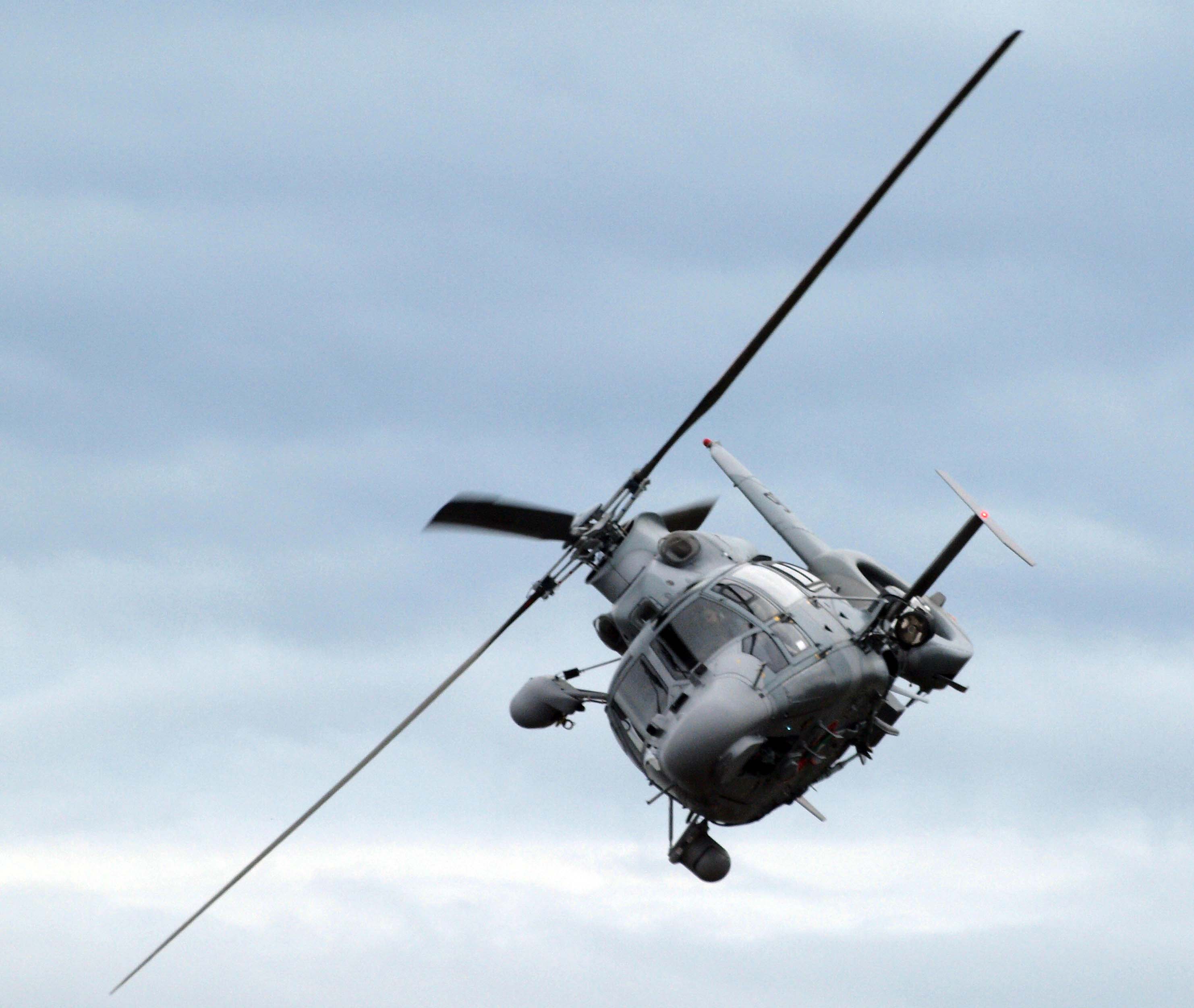 Бойни хеликоптери ”Пантер” ще участват и в граждански мисии