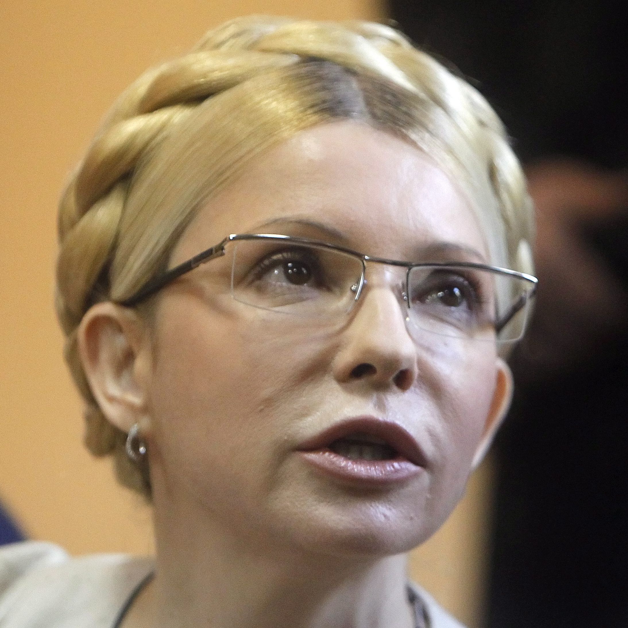 Тимошенко призова украинците непременно да гласуват на днешните избори