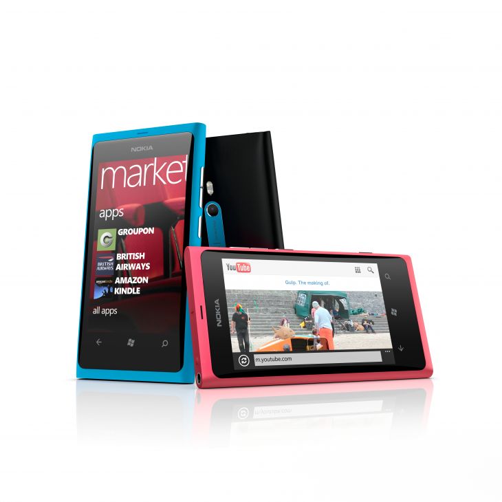 Microsoft подарява конзола към Nokia Lumia 800