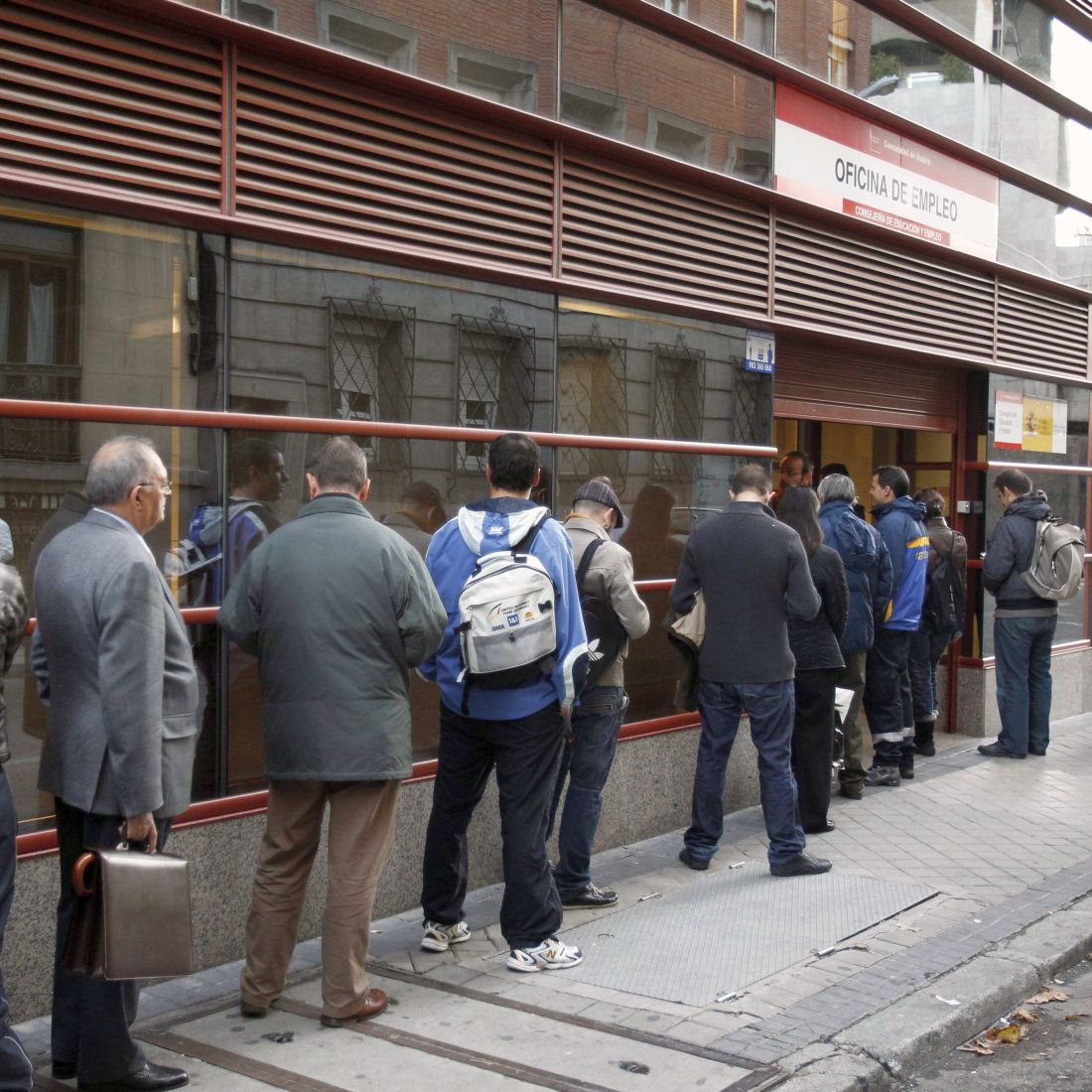 Безработицата в България удари 12,4%, в eврозоната 11,9%