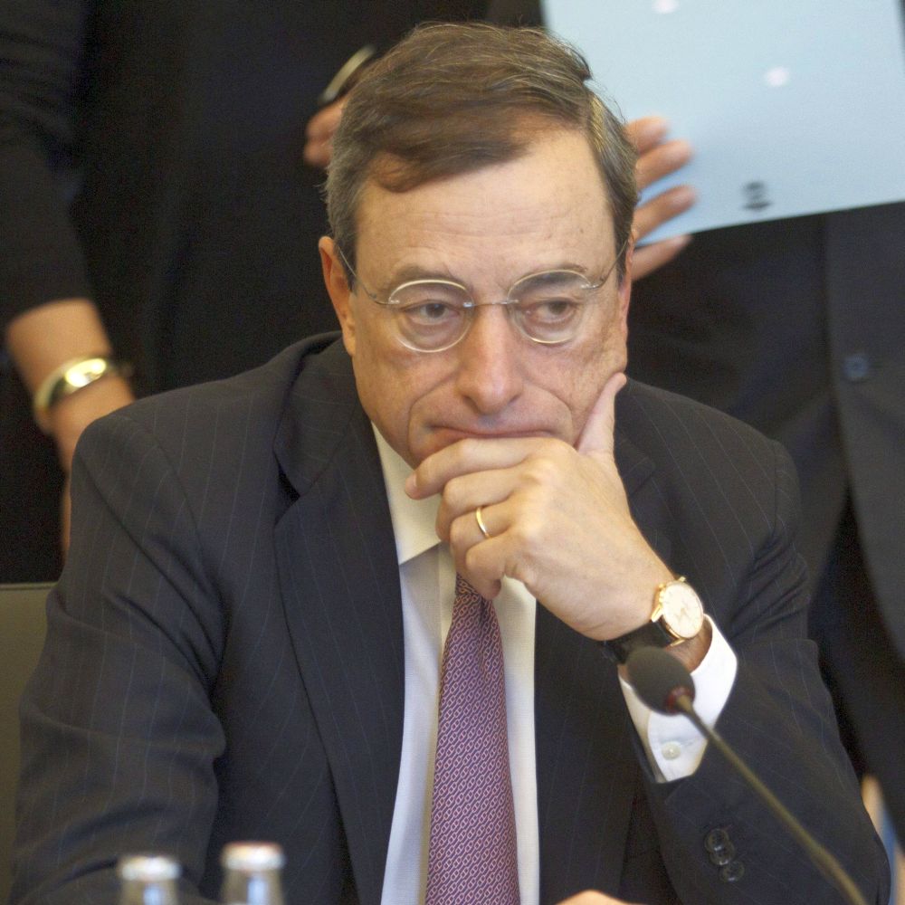 Президентът на ЕЦБ  Марио Драги обяви, че решението е единодушно