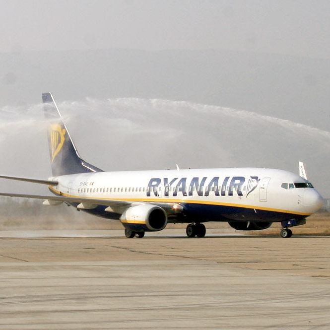Ryanair може да купи Кипърските авиолинии