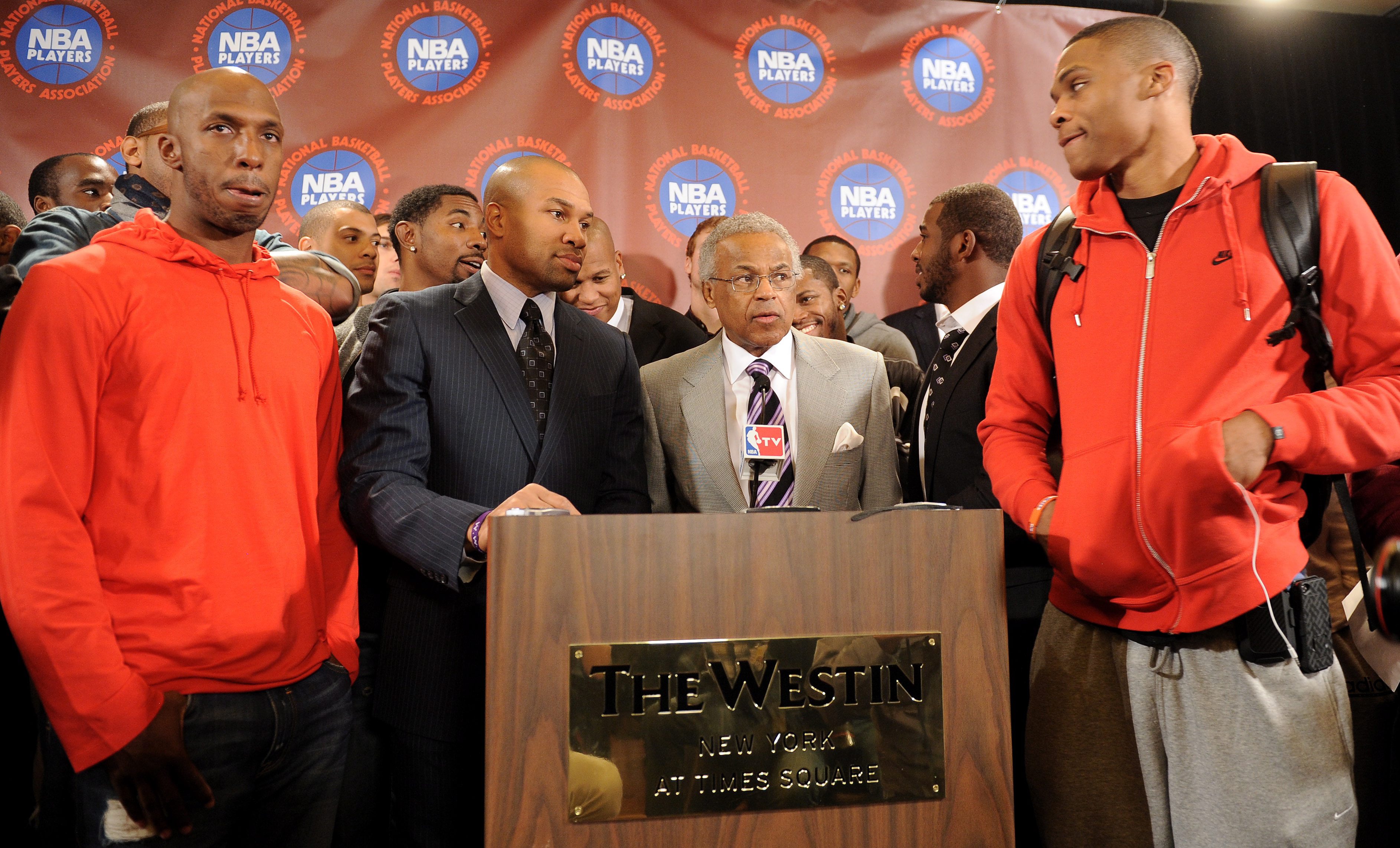 Играчи от НБА подадоха жалби в съда срещу собствениците на клубове