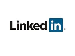 Приложение на LinkedIn превръща визитките в електронни