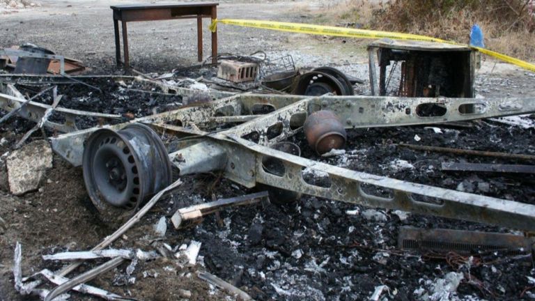 Дете е починало при пожар, възникнал в каравана, съобщават от