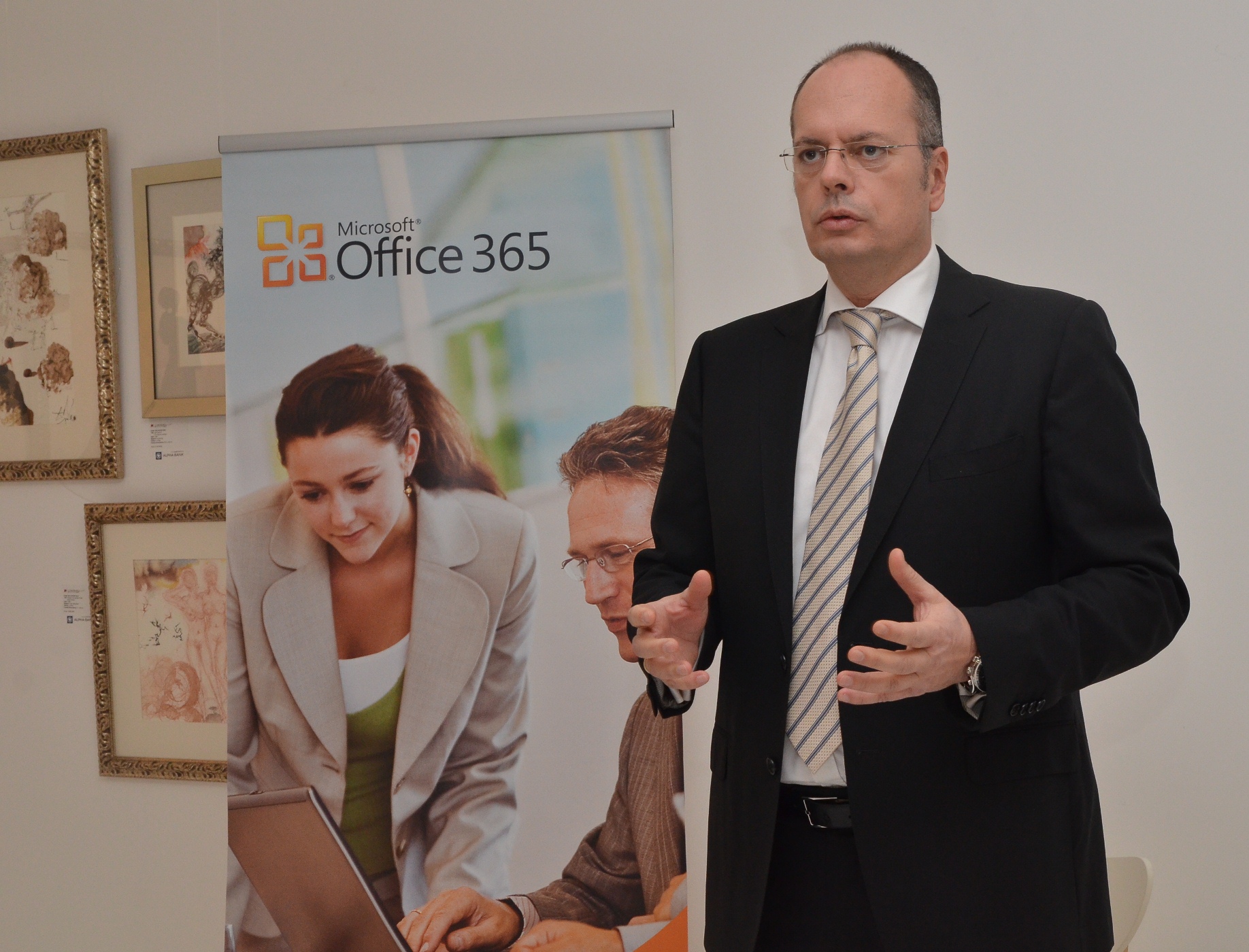 Облачният Office 365 вече е достъпен у нас