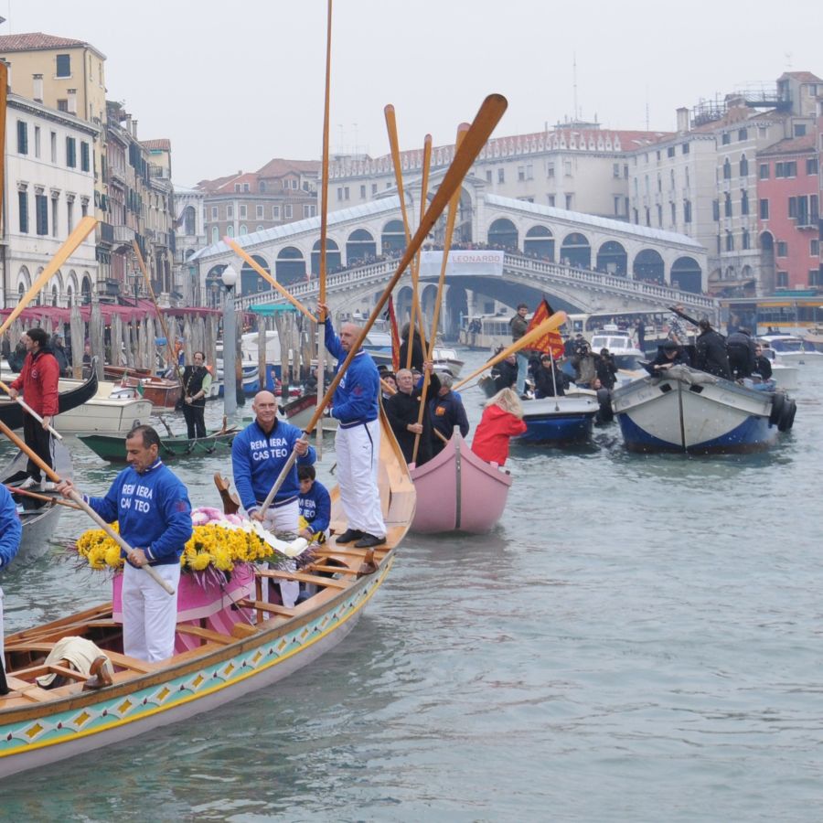 Нови правила за гондолите във Венеция