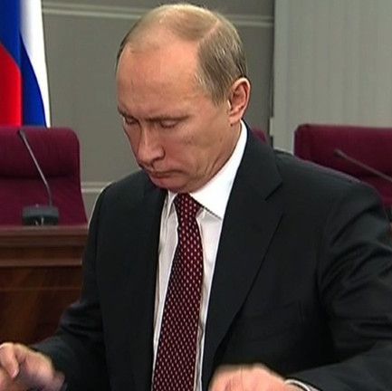 Приближени на Путин в новия руски кабинет