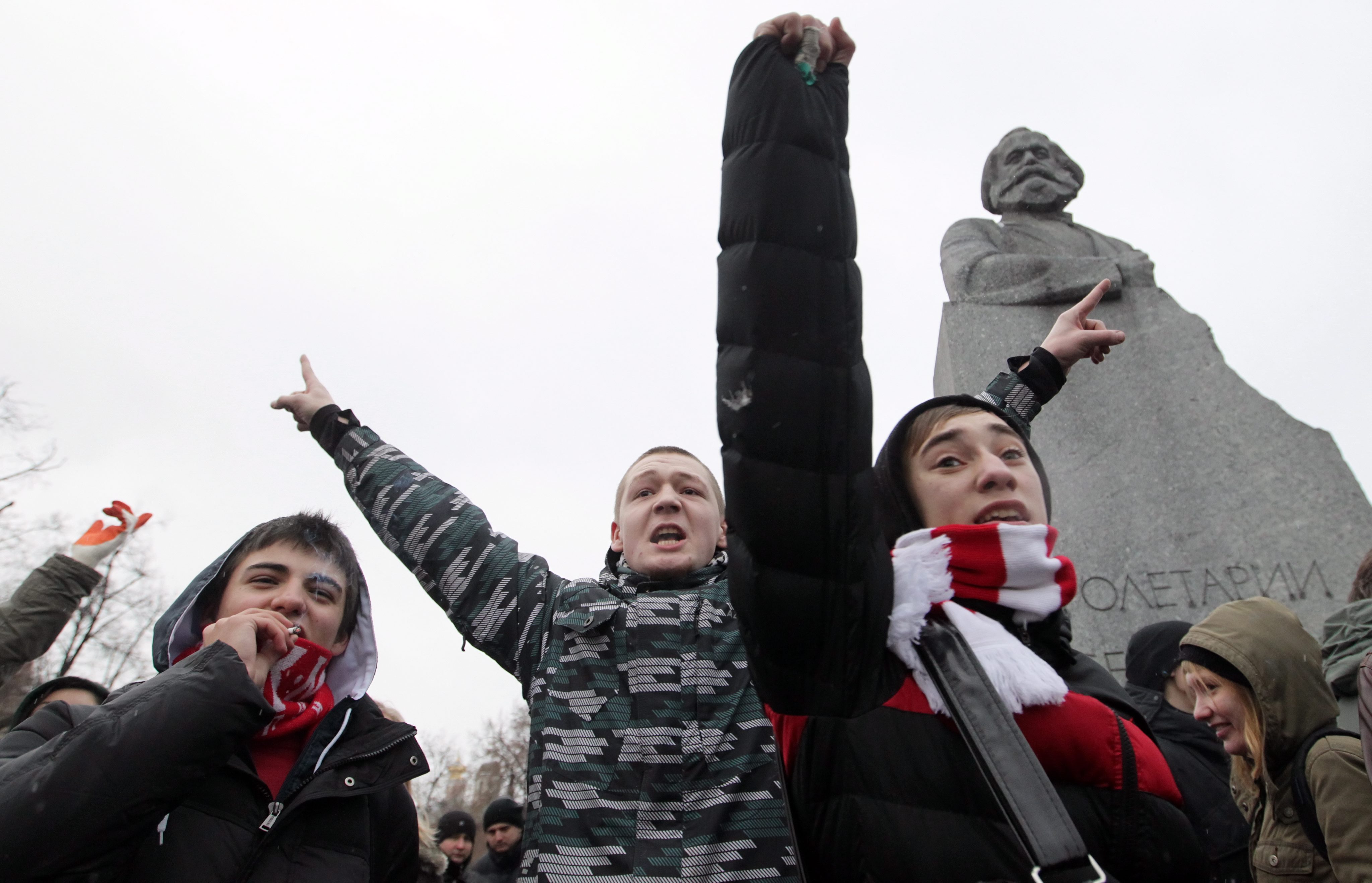 Десетки хиляди протестираха в Москва