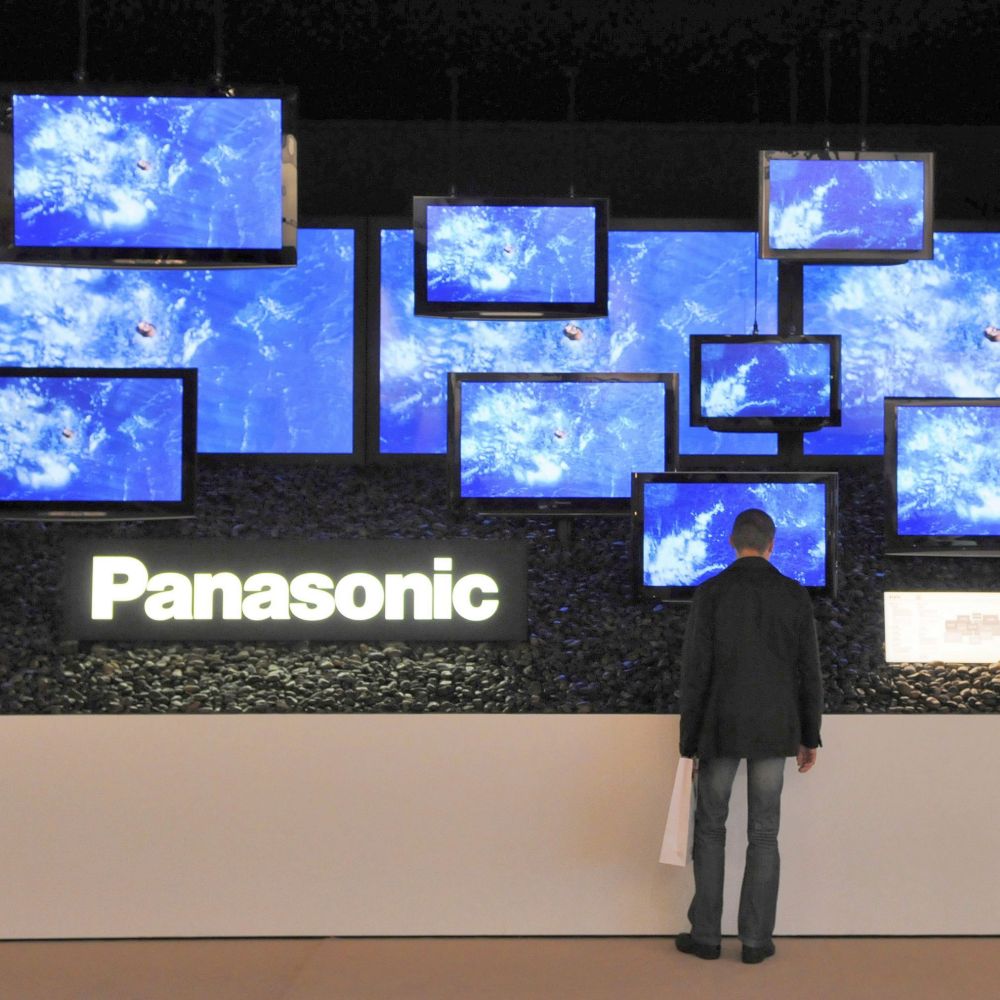 Panasonic планира да произвежда OLED екрани