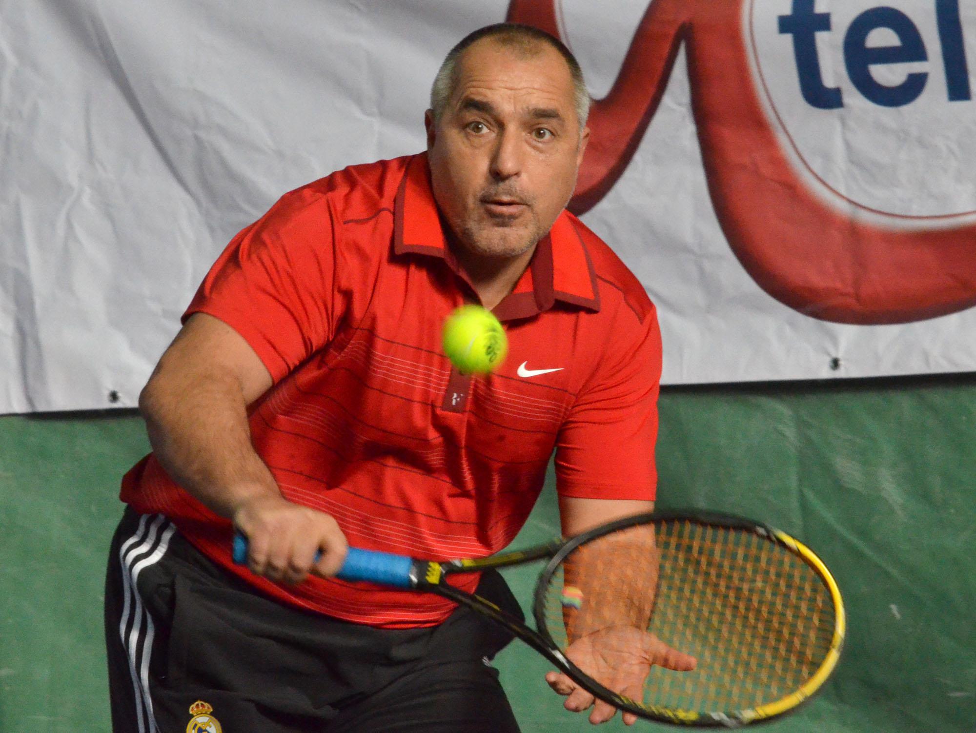 Премиерът Бойко Борисов откри реновираната база на Български национален тенис център