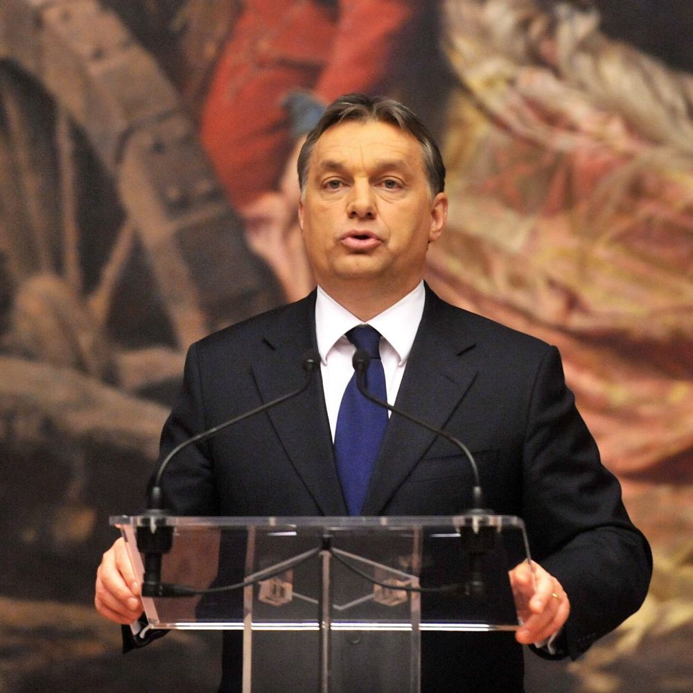 Унгарският парламент прие спорните промени в конституцията
