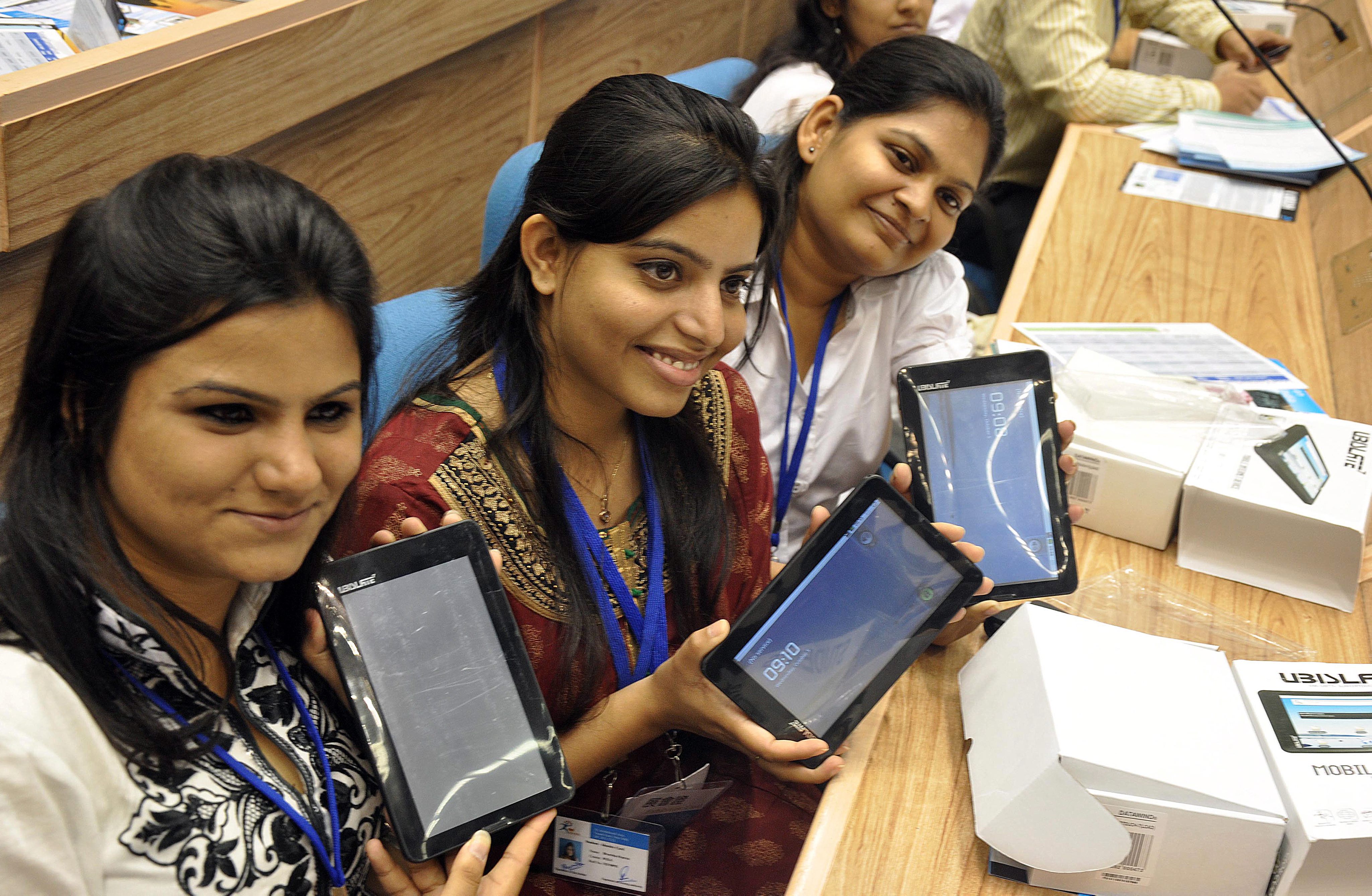 Цената на най-евтиния таблет пада до $10?