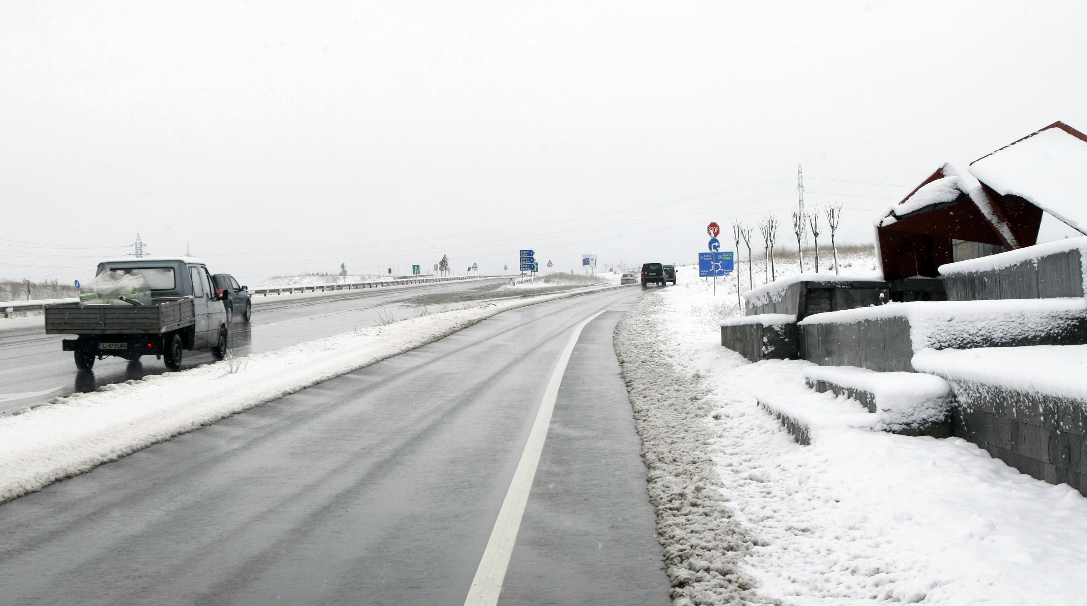 Снегът не е нанесъл щети на новостроящите се магистрали