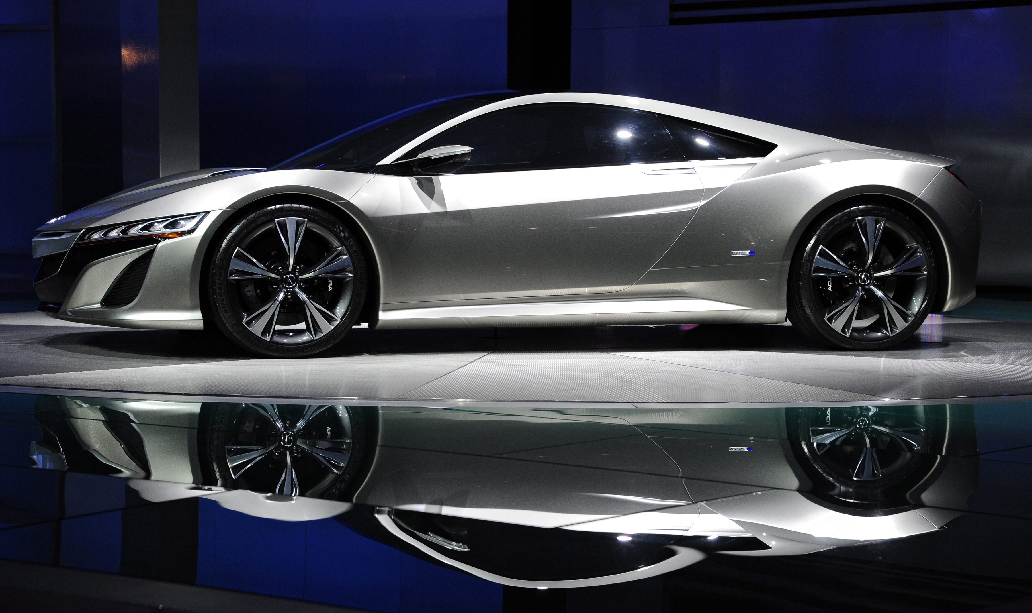 Ще произвеждат новата Acura NSX в САЩ (видео)