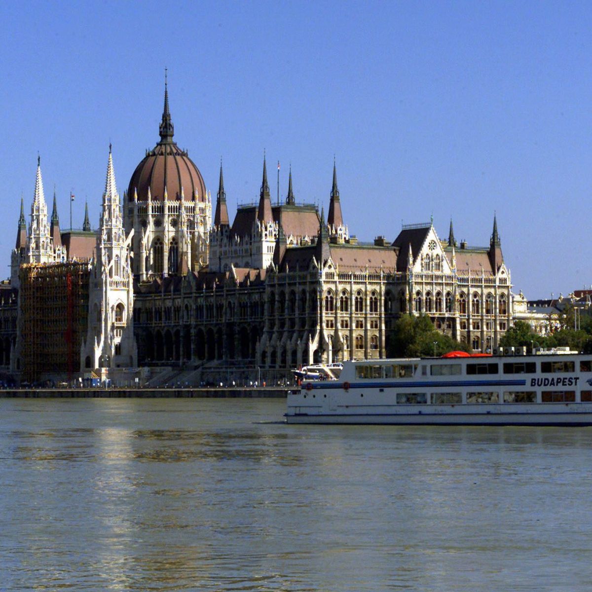 Замразиха еврофондове на Унгария за половин милиард евро