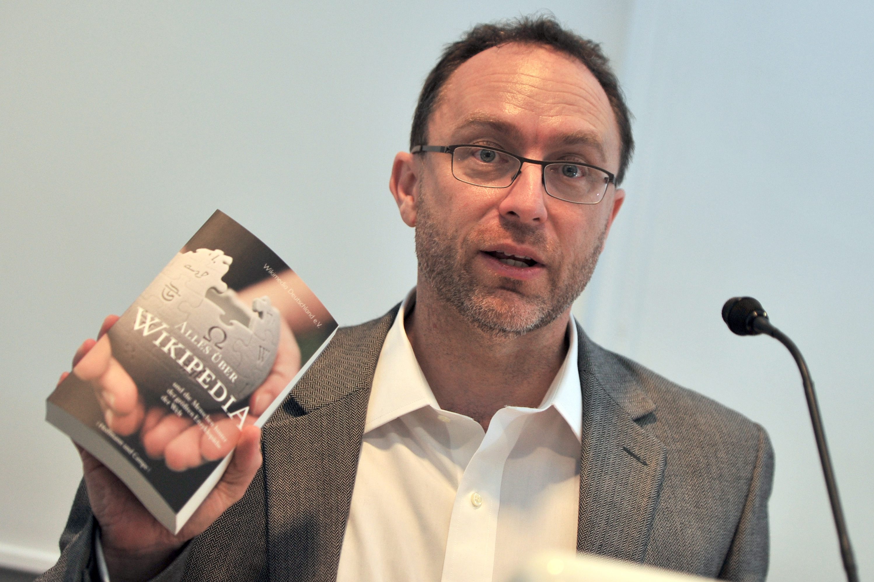 Wikipedia ще бъде недостъпна в рамките на 24 часа, като протестът ще важи само за англоезичната версия на енциклопедията