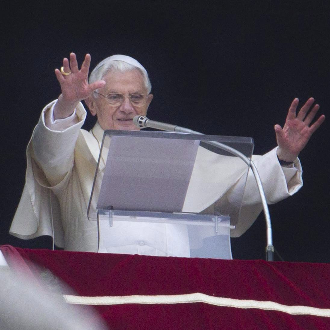Папата обяви седем нови светци
