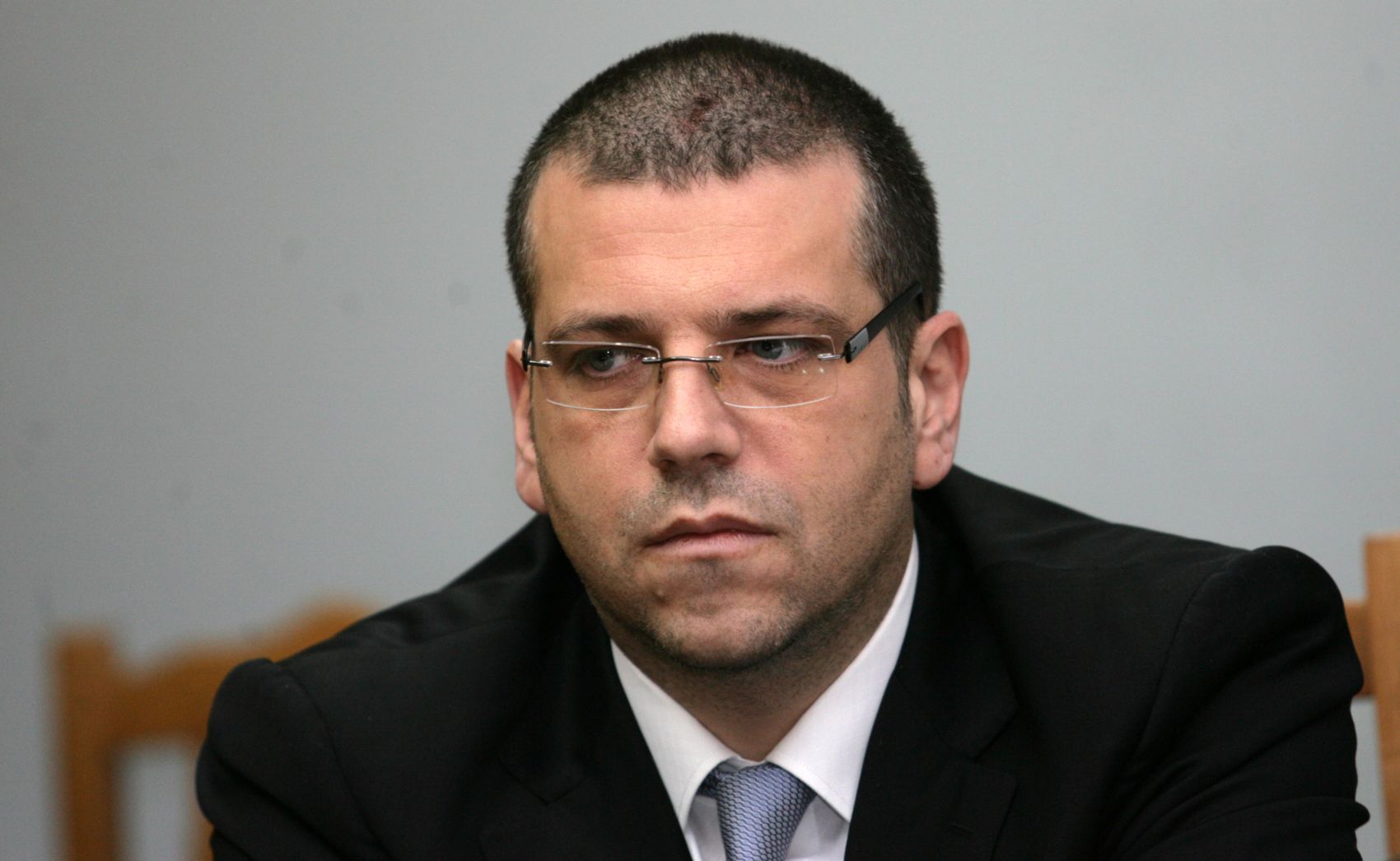 След като опроверга редица твърдения, главният секретар отказа да сподели какво точно знаят службите.