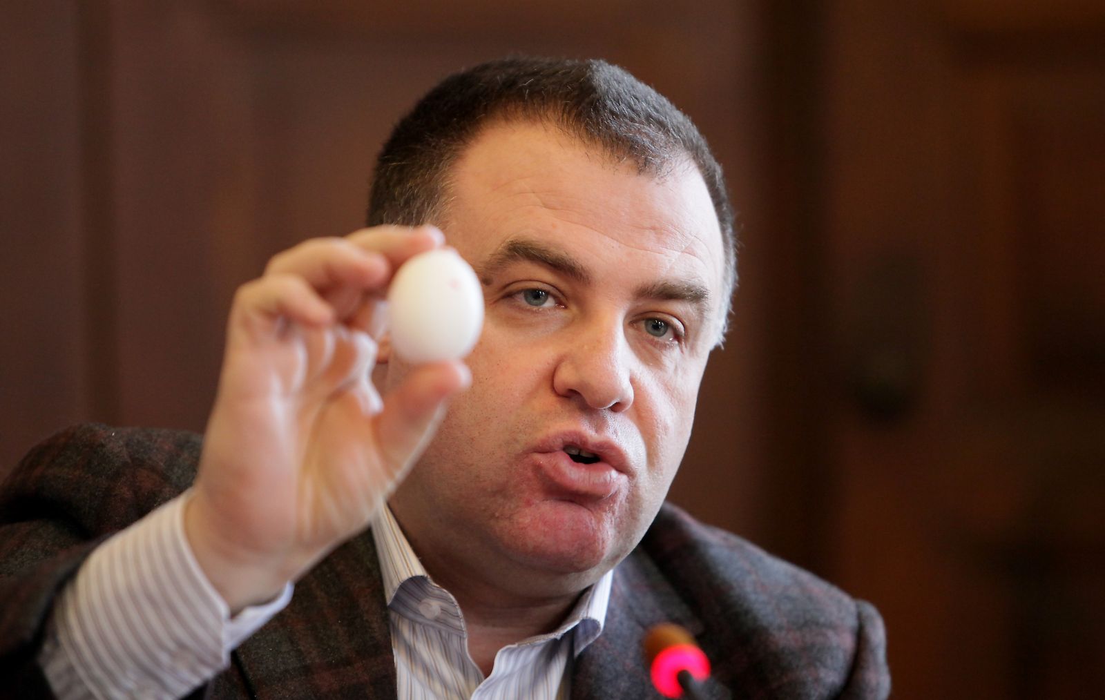 Мирослав Найденов заяви, че цената на яйцата е спекулативна заради Великден