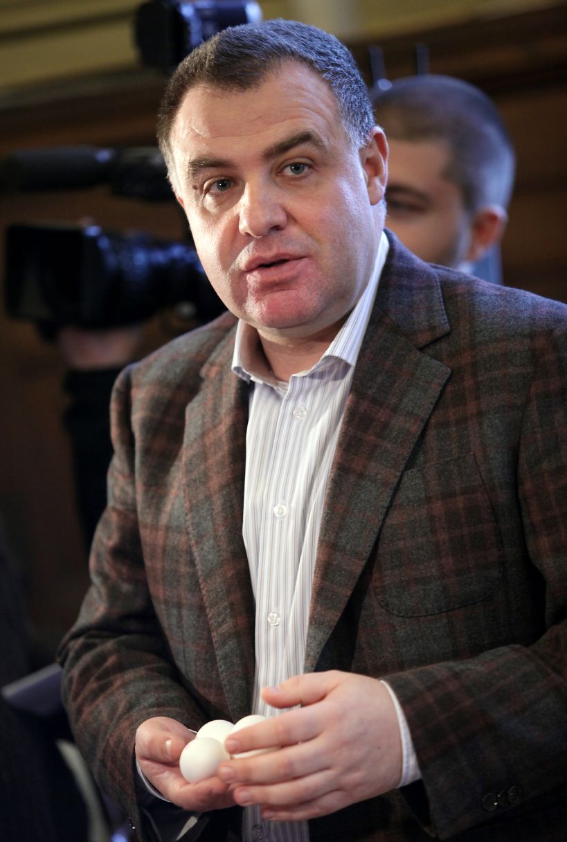 Мирослав Найденов обяви, че ще поднесе извиненията си и лично