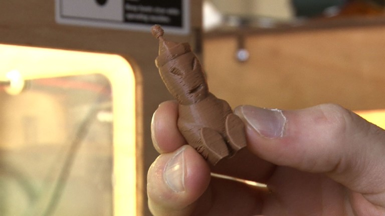 С 3D nринтерите могат не само да се възпроизведат всякакви фигури, но и да се строят сгради