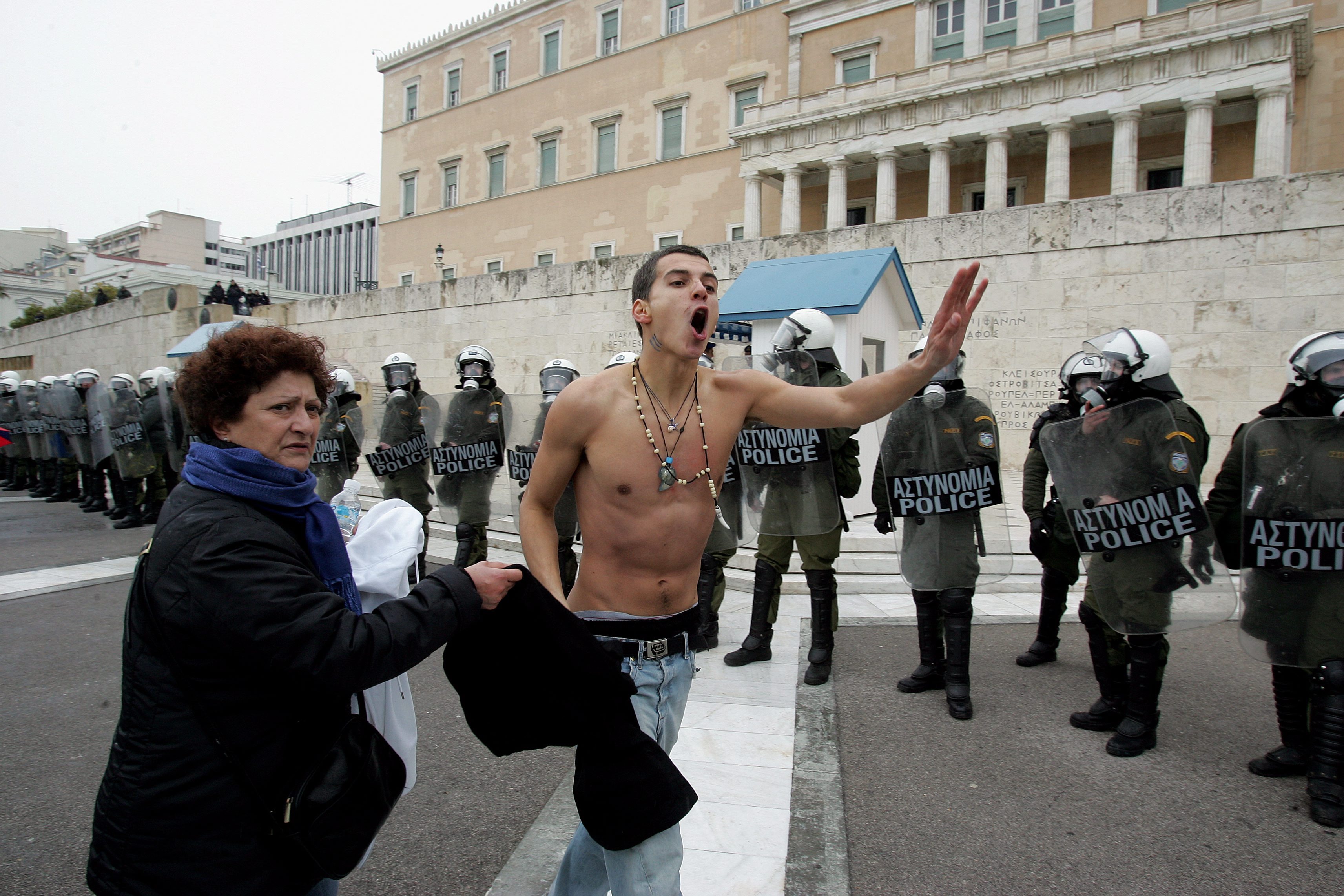 Гръцките полицаи са солидарни с протестиращите