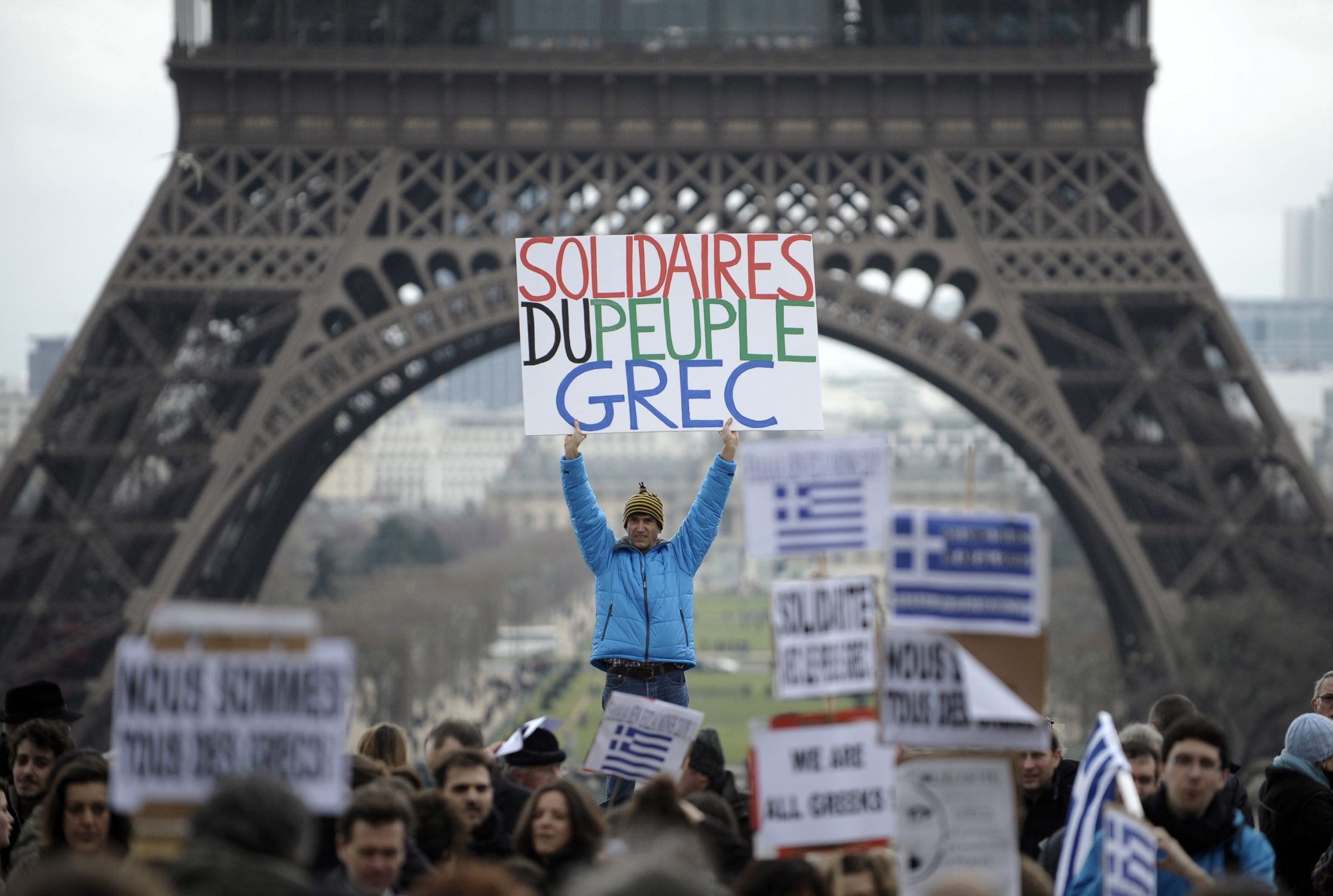 Страховити сценарии за Гърция: Шенген за пари в страната и за гърци в ЕС
