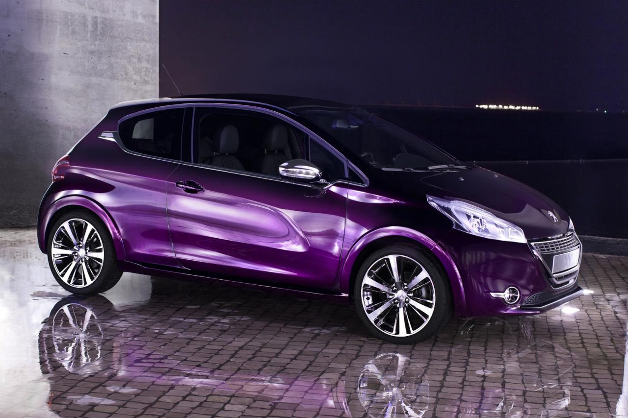 Peugeot 208 XY или доза градски шик